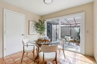 Photo #6: ML82034468 Listing 