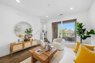 Photo #2: ML82034517 Listing 