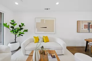 Photo #4: ML82034517 Listing 