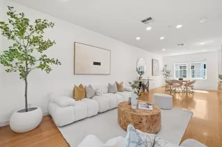 Photo #5: ML82034523 Listing 