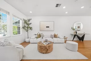 Photo #6: ML82034523 Listing 