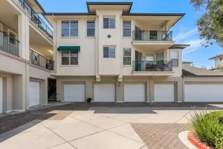 Photo #4: ML82034547 Listing 