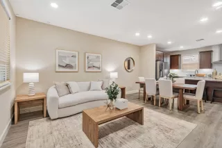 Photo #2: ML82034599 Listing 