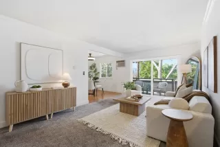 Photo #4: ML82034609 Listing 