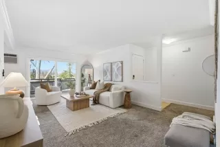 Photo #5: ML82034609 Listing 