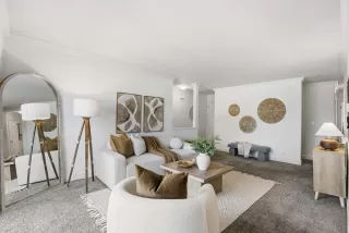 Photo #6: ML82034609 Listing 