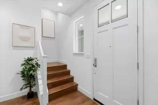 Photo #5: ML82034618 Listing