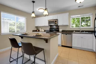 Photo #6: ML82034646 Listing