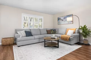 Photo #4: ML82034678 Listing 