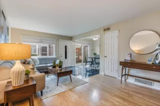 Photo #3: ML82034740 Listing