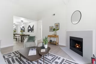 Photo #4: ML82034755 Listing 