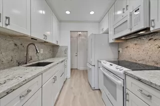 Photo #5: ML82034758 Listing 