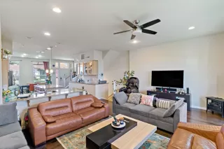 Photo #4: ML82034760 Listing 