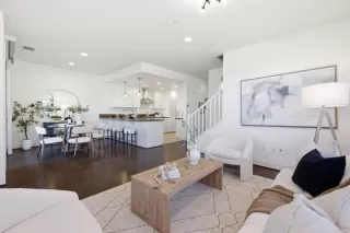 Photo #4: ML82034765 Listing 