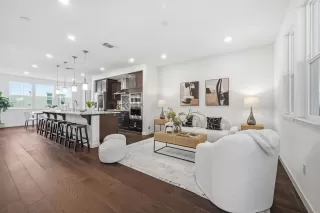 Photo #4: ML82034774 Listing 