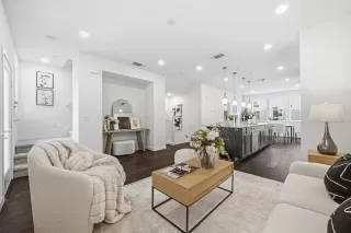 Photo #5: ML82034774 Listing 