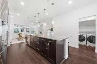 Photo #6: ML82034774 Listing 