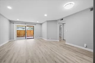 Photo #4: ML82034776 Listing