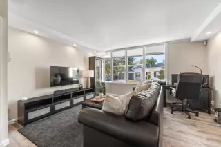 Photo #4: ML82034780 Listing