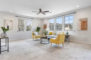 Photo #5: ML82034781 Listing 