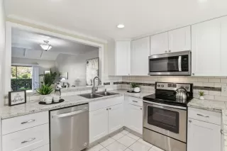 Photo #2: ML82034835 Listing