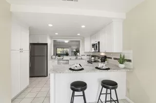 Photo #6: ML82034835 Listing