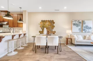 Photo #5: ML82034897 Listing