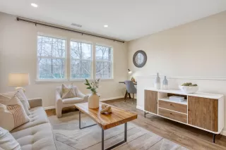 Photo #6: ML82034897 Listing