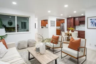 Photo #6: ML82034901 Listing 