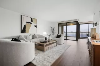 Browse active condo listings in TOP OF THE MOUNDS