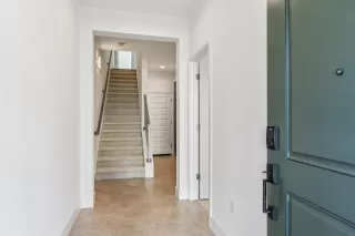 Photo #4: ML82034933 Listing