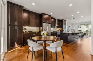 Photo #5: ML82034933 Listing