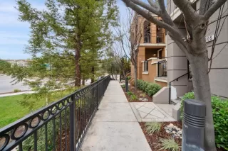 Photo #4: ML82034971 Listing 