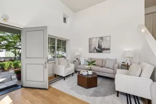 Photo #5: ML82034984 Listing 