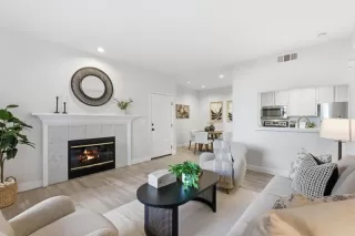 Photo #1: ML82035039 Listing 