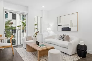 Photo #3: ML82035042 Listing 