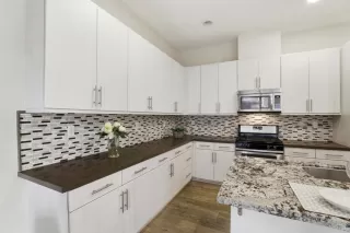 Photo #4: ML82035091 Listing 