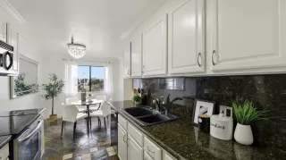 Photo #6: ML82035109 Listing 