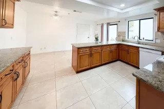 Photo #6: ML82035128 Listing 