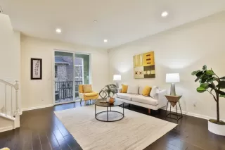 Photo #3: ML82035168 Listing 