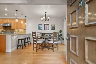 Photo #5: ML82035188 Listing 