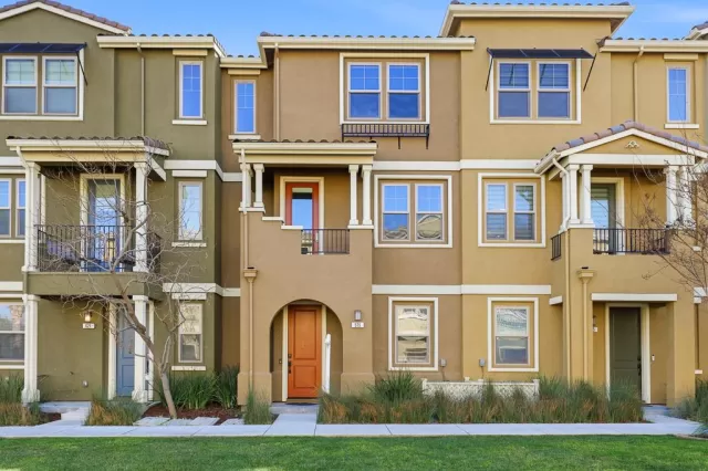 MLS: ML82035320 Condo For Sale