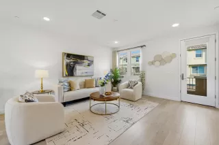 Photo #3: ML82035320 Listing 