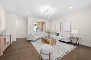 Photo #2: ML82035334 Listing 