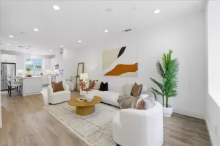 Photo #3: ML82035341 Listing