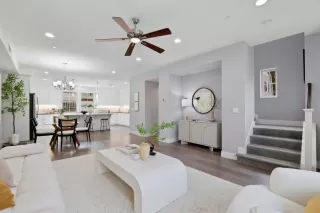 Photo #6: ML82035347 Listing 