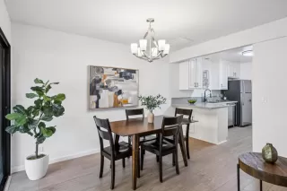 Photo #5: ML82035349 Listing 