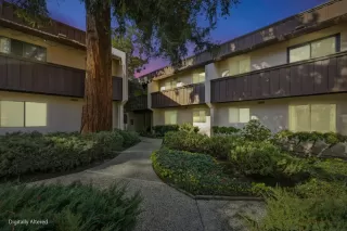 Photo #2: ML82035356 Listing 