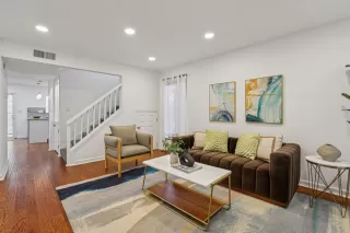 Photo #4: ML82035359 Listing