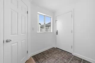 Photo #4: ML82035417 Listing